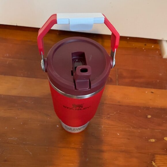 NEW Stanley Water Bottle COLD Tea Iceflow Flip Straw Tumbler Red 30 Oz - Picture 9 of 14